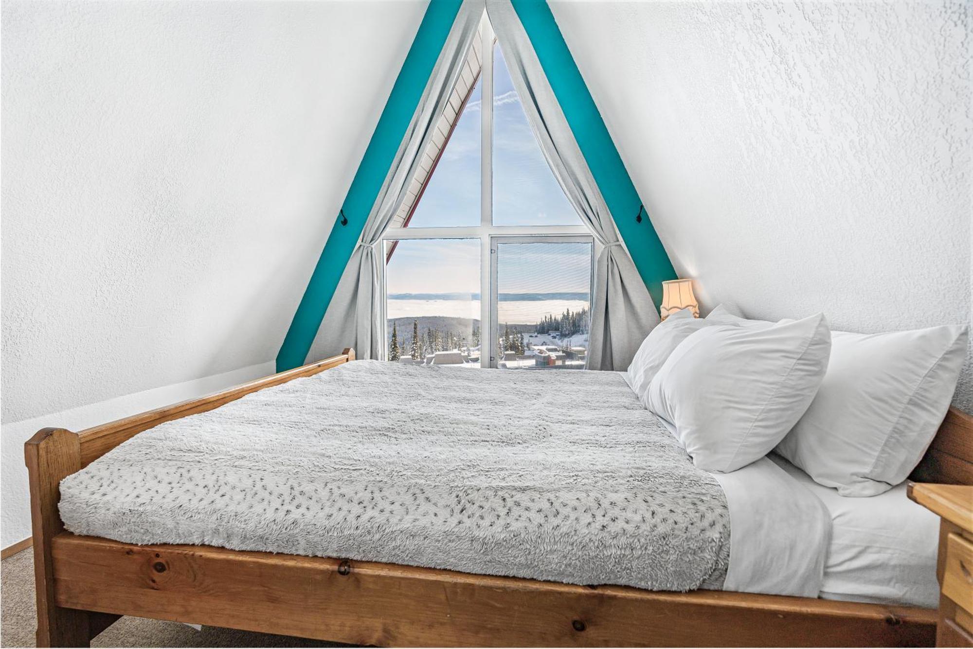 The Pinnacles Suites & Townhomes Silver Star Esterno foto