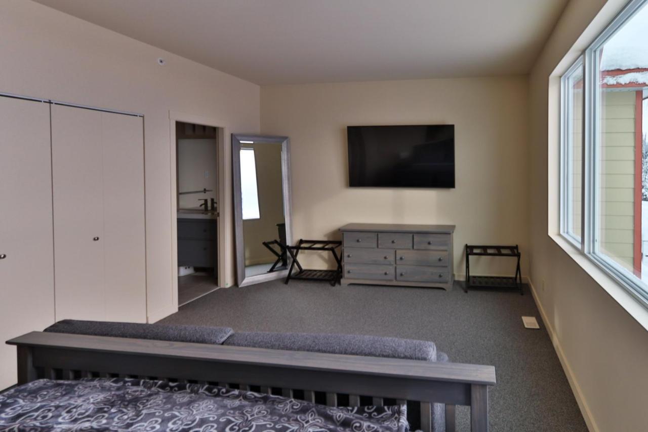 The Pinnacles Suites & Townhomes Silver Star Esterno foto