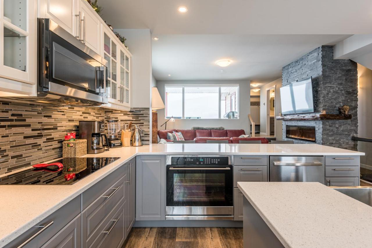 The Pinnacles Suites & Townhomes Silver Star Esterno foto