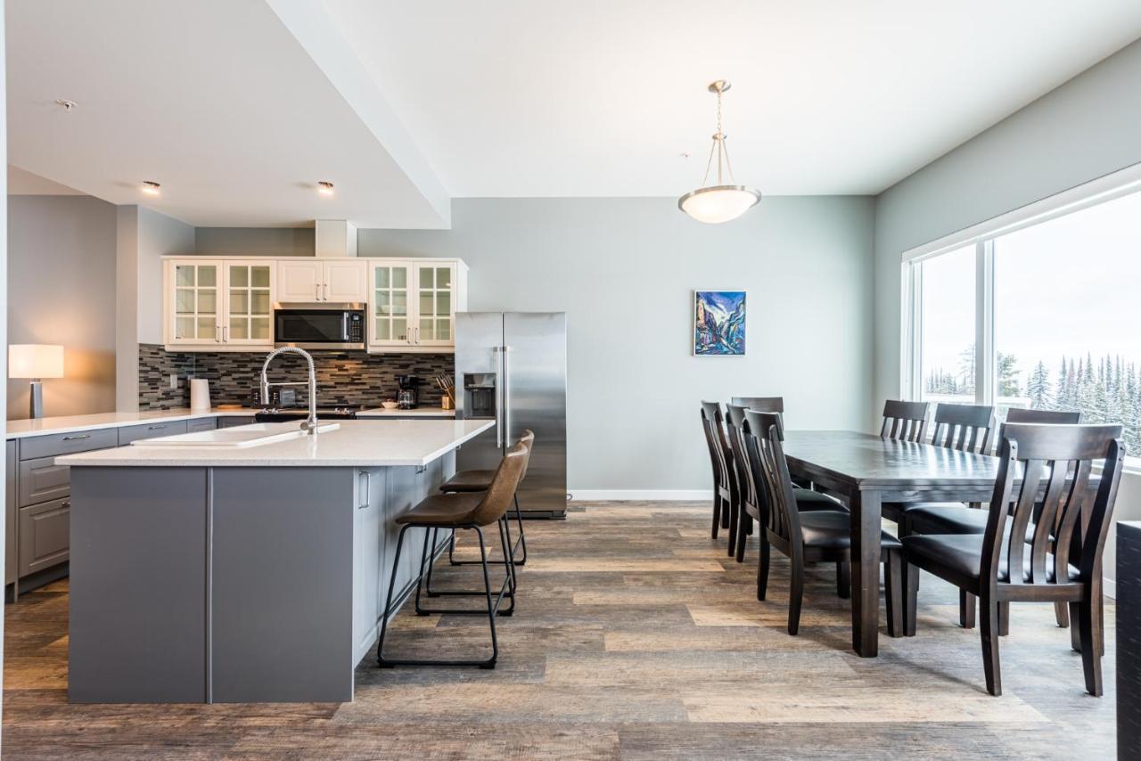 The Pinnacles Suites & Townhomes Silver Star Esterno foto